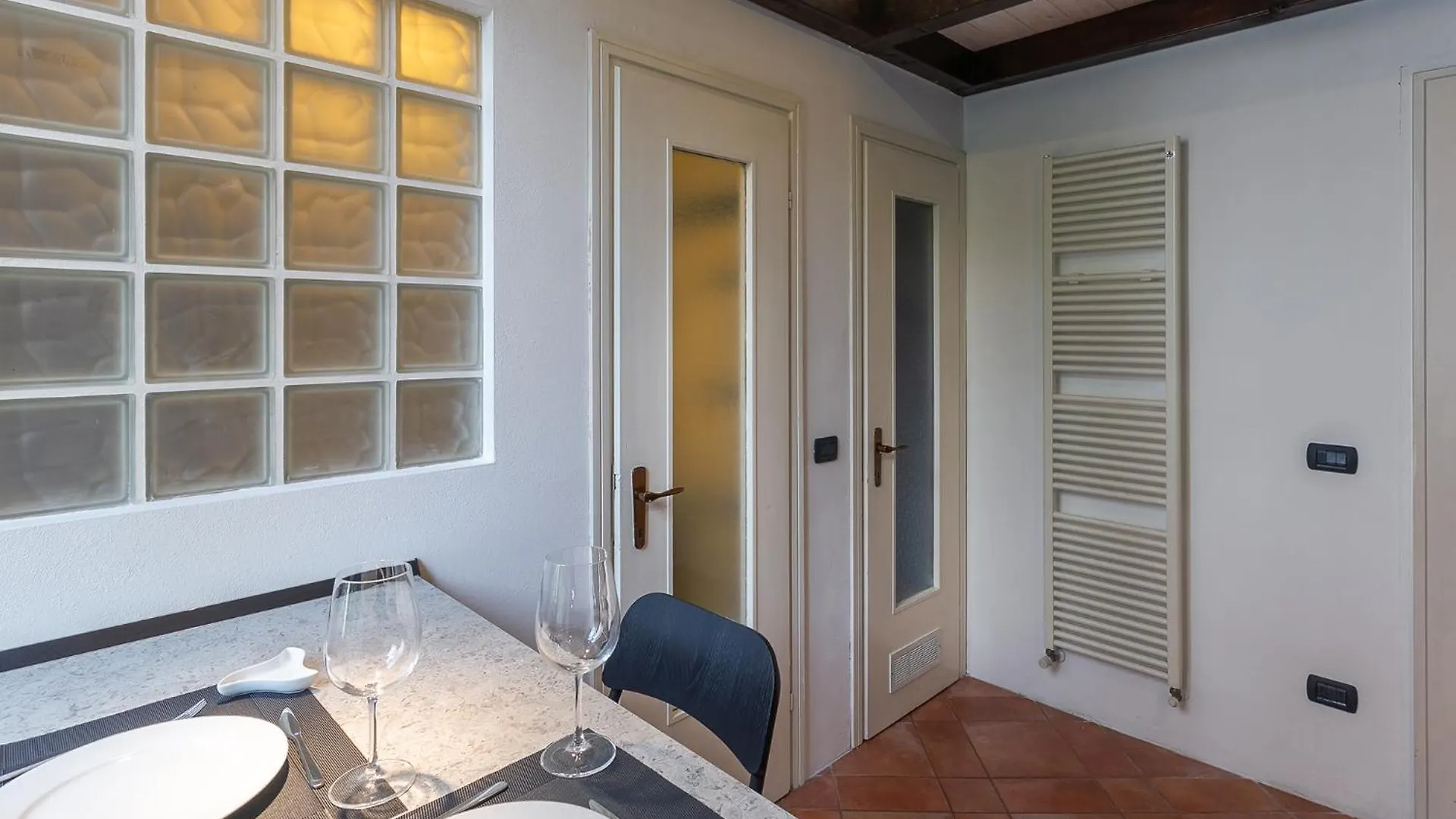 Porta Nuova-Brera Appartamento Di Pregio Milan Apartment